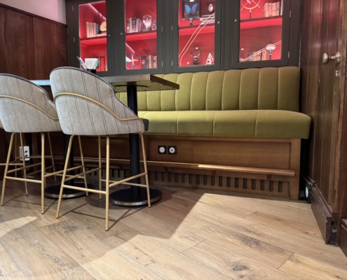 Cyris CX6, C210S and Isolde AP108 installation at O'Sullivans Bastille